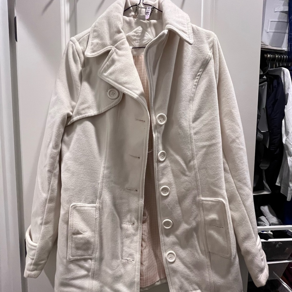 Chic Women's Cream Pea Coat